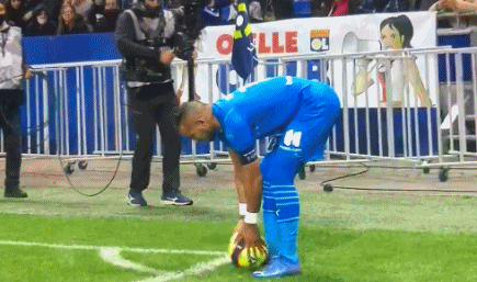 状态出色！申京&杜兰特&阿门三人同砍20+得分